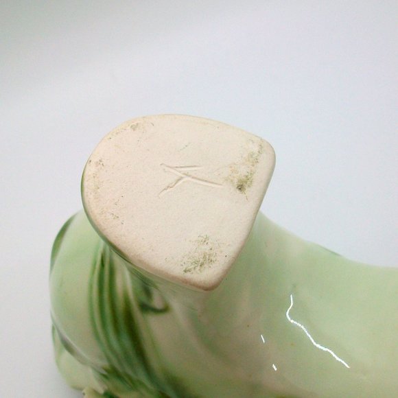 1950s Vee Jackson Pasadena California Pottery Porcelain Applied Flower Shoe - Picture 6 of 7